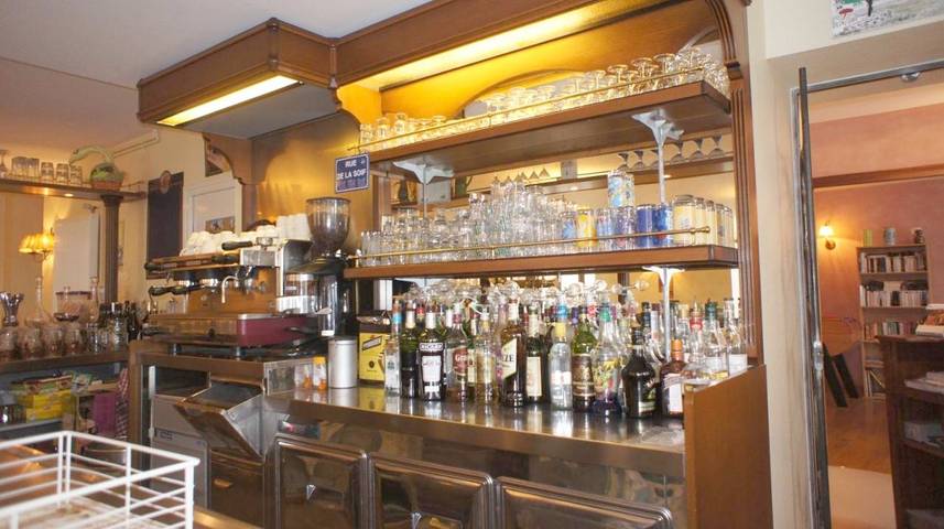 Hôtel pour 2 personnes, avec terrasse dans Raulhac - 4