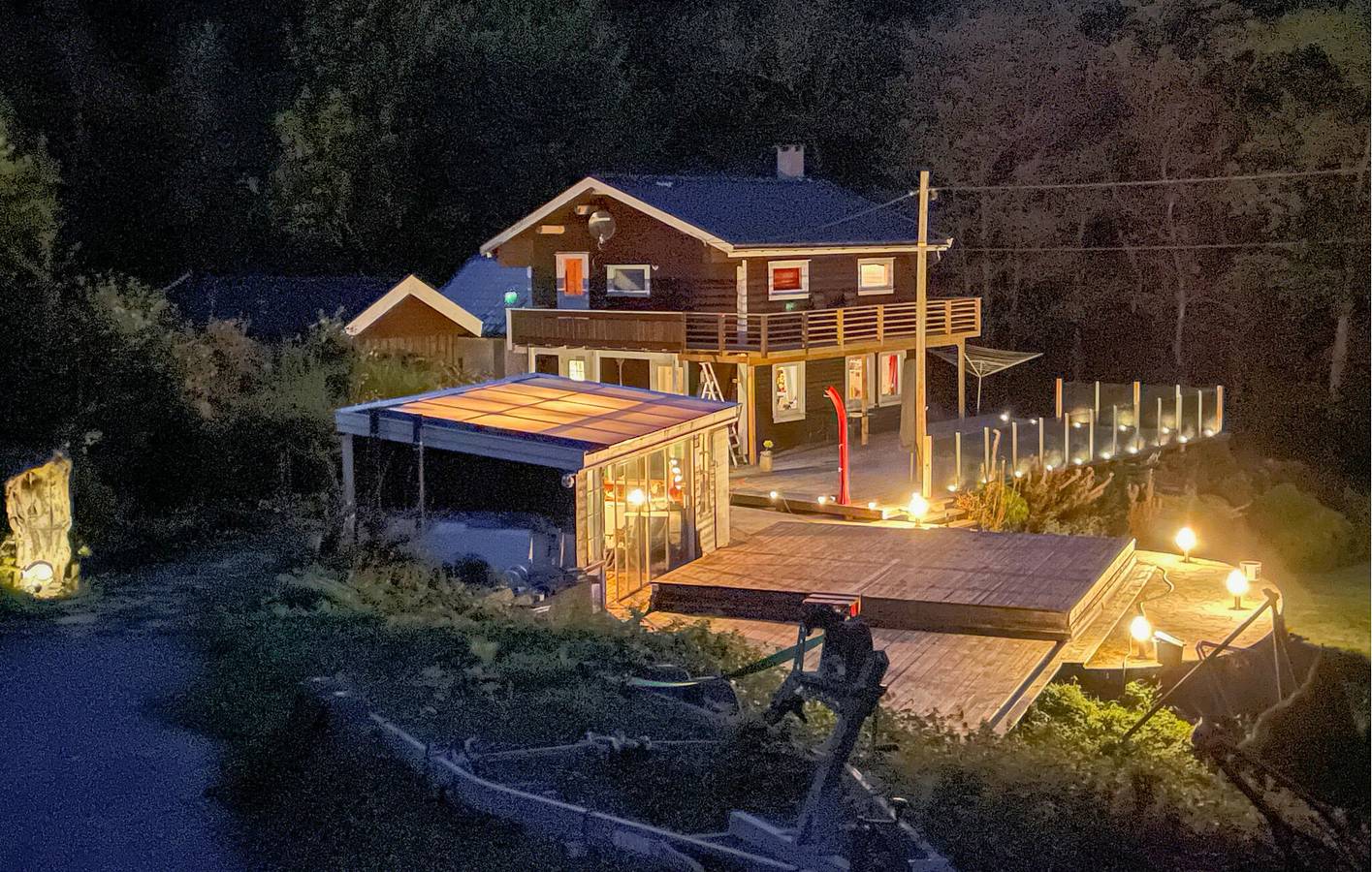 Ferienhaus für 8 Personen mit Garten in Farsund