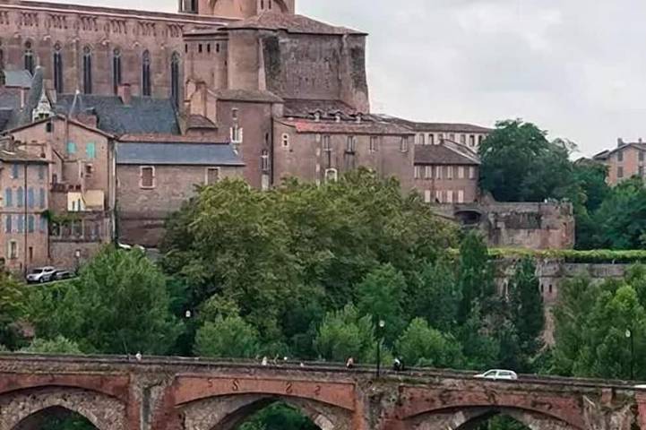 Gîte pour 6 personnes, avec piscine et terrasse à Sauveterre-de-Rouergue - 3