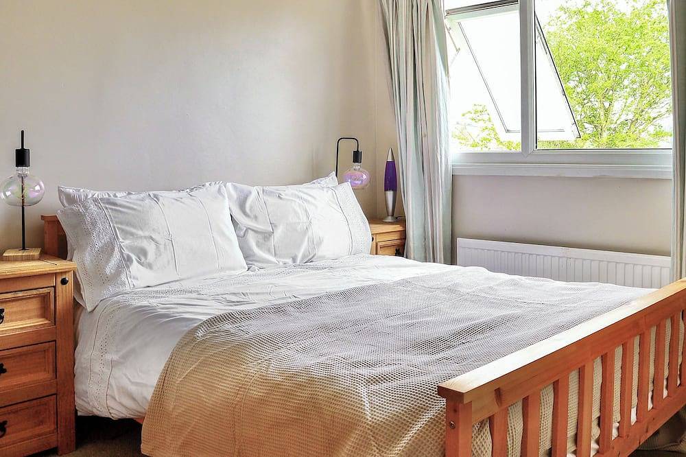4 bedroom accommodation in Bovey Tracey in Bovey Tracey, Dartmoor