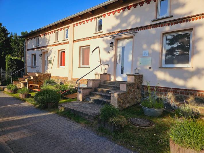 Ferienhaus für 9 Personen, mit Sauna und Seeblick sowie Garten, kinderfreundlich in Göhren-Lebbin - 4