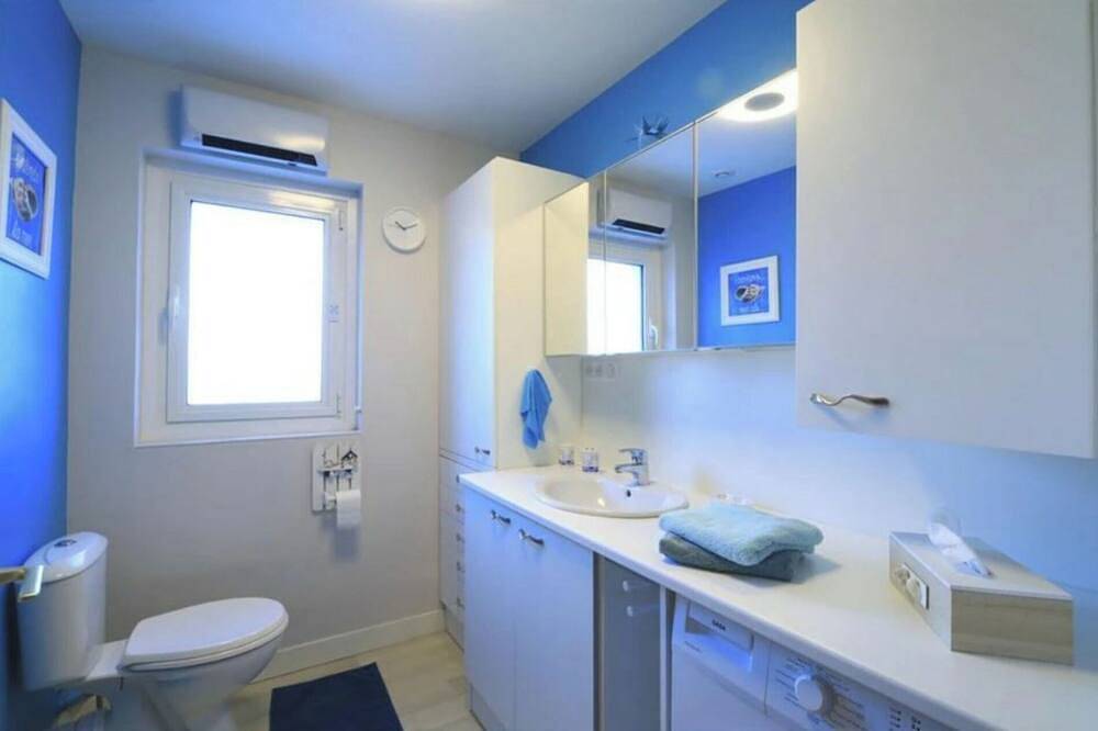 Entire apartment, 57 M2 Flat With Sea And Beach Views in Le Portel, Boulogne-sur-Mer region