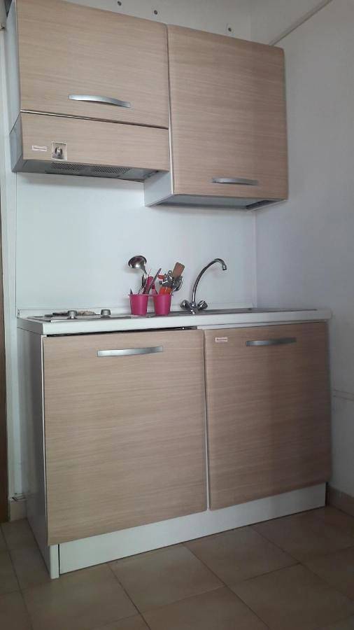 Parc de vacances pour 5 personnes, avec piscine ainsi que jardin et vue à Oristano - 2