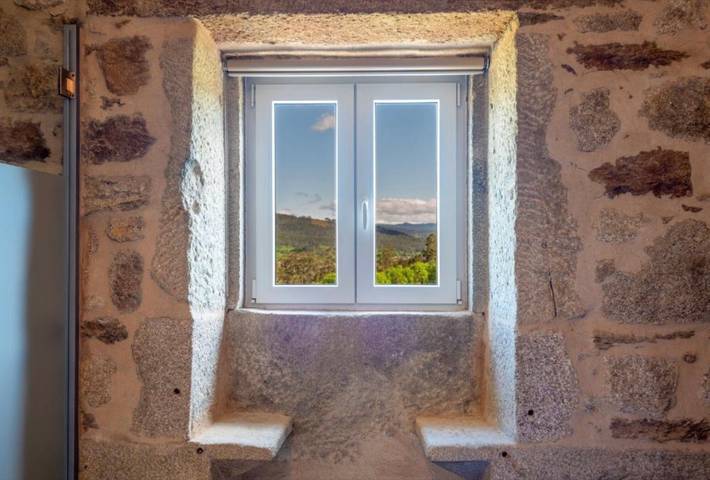 Ferienhaus für 8 Personen, mit Whirlpool und Sauna sowie Garten in Portugal - 4