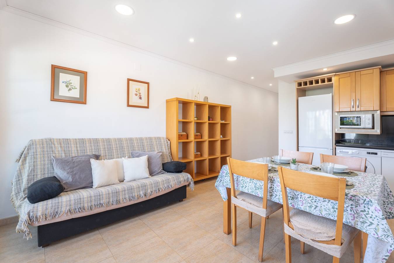 Appartamento intero, Appartamento 'Mont Pele' con terrazza privata, Wi-Fi e aria condizionata in Cullera, Costa de Valencia