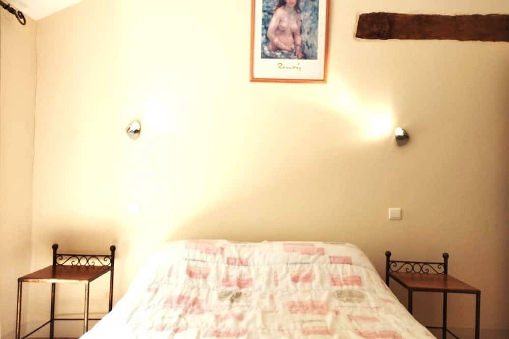 Nid Douillet , Climatise, Piscine , Vue Exceptionnelle Sur Falaises Et Vallee... in Saint-Géry, Quercy
