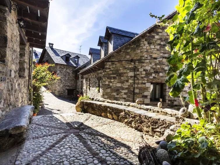 Apartamento entero, 2 estancias 4 personas in Tahull, Valle de Bohí