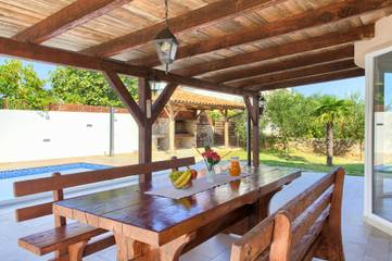 Ferienhaus für 9 Personen in Malinska-Dubašnica, Krk, Bild 3