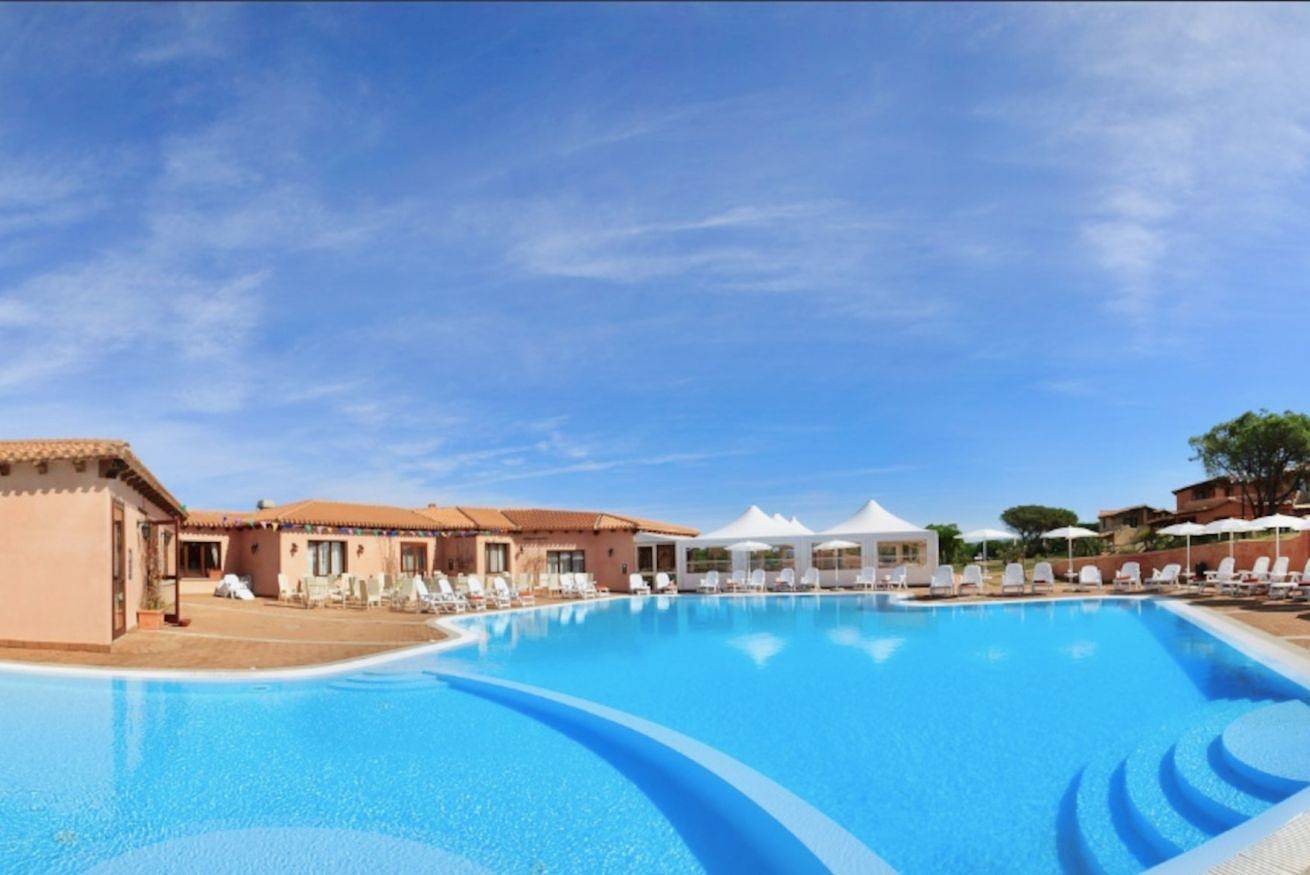 Appartamento intero, Baia Mirti B4 in Lu Lamoni, Vignola Mare