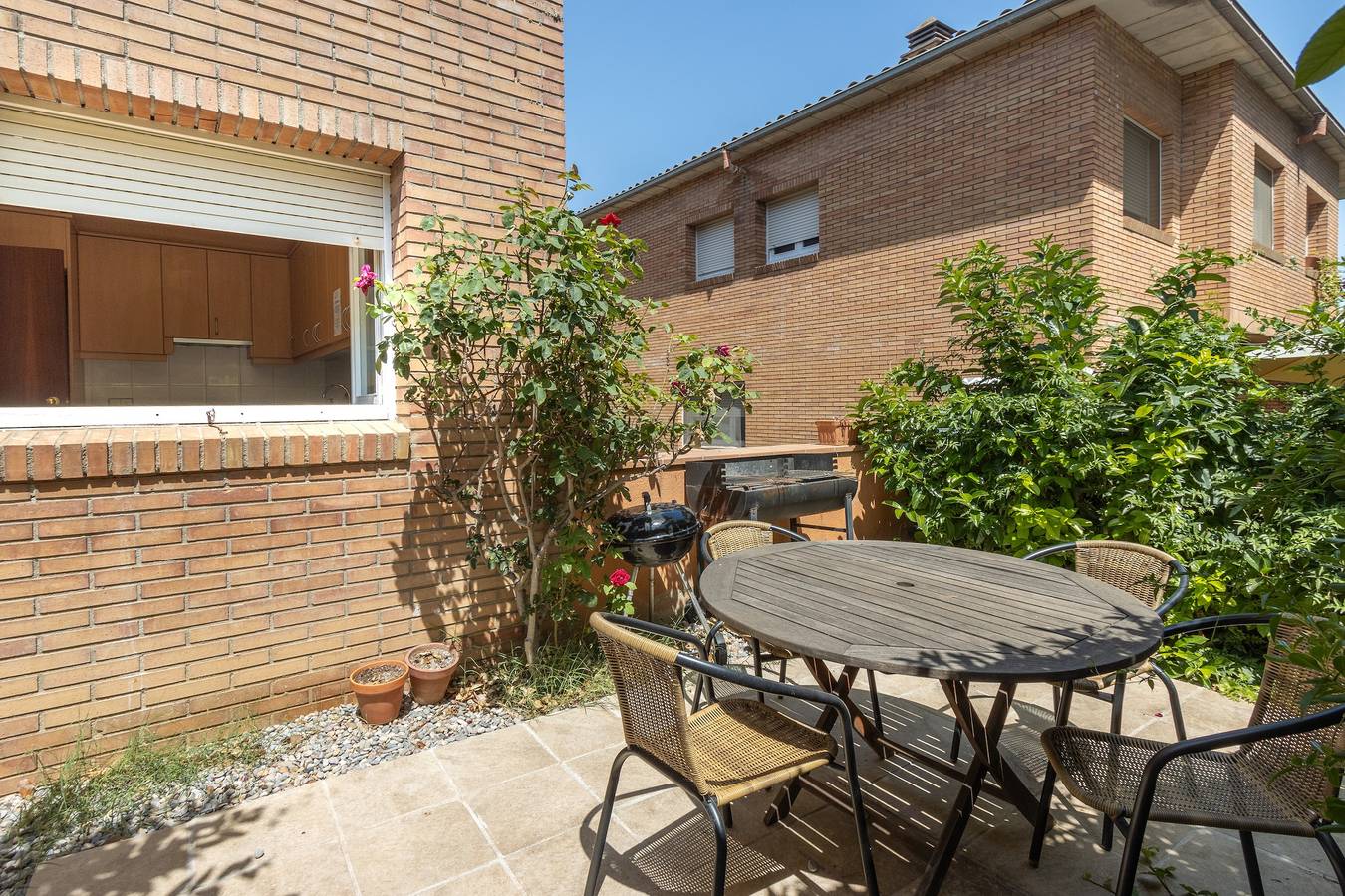 Maison de vacances 'Lago De Banyoles' avec vue sur le lac, Wi-Fi et climatisation in Banyoles, Pla de l'Estany