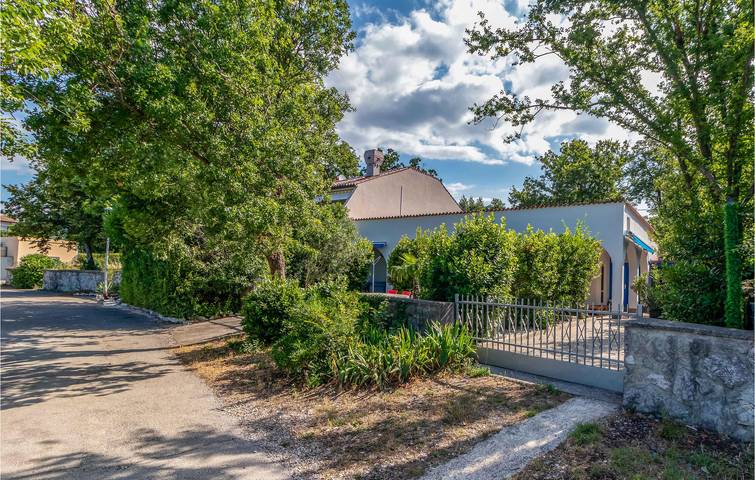 Location de vacances pour 6 personnes, avec Terrasse et Jardin à Kraljevica - 2