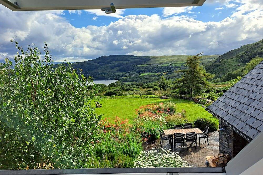 Cottage for 11 People in Iveragh Peninsula