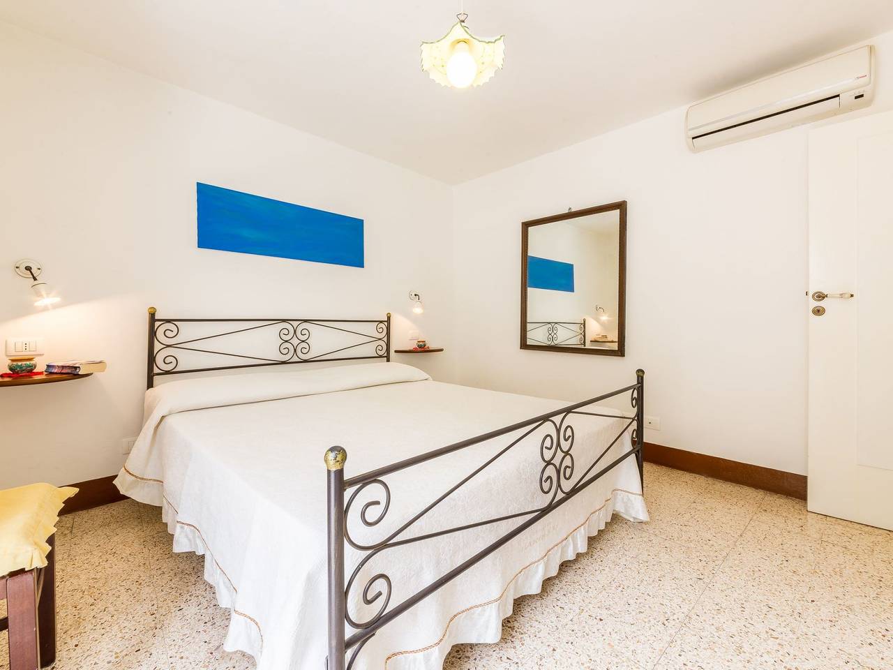 Entire apartment, Steinhaus mit Panoramadachterrasse in Scicli, Ragusa Province