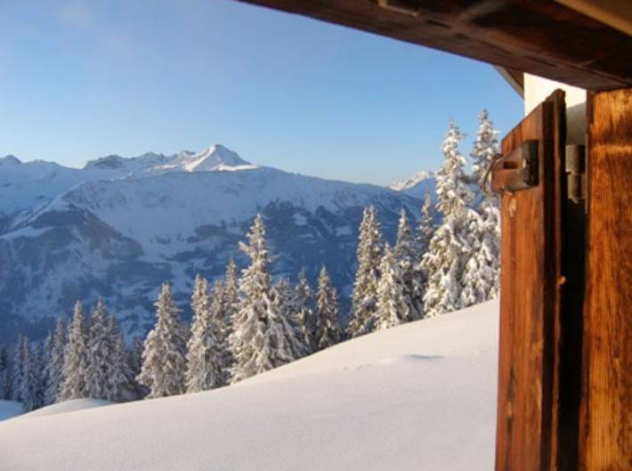 Ganze Ferienwohnung, Tegia Veglia / Erlebnisalp Glivers, Sumvitg - Alphütte für max. 10 Personen in Sumvitg, Alpenarena