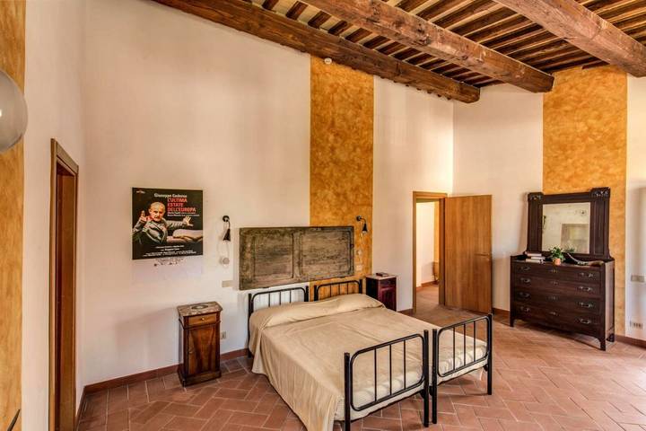 Appartamento per 6 persone, con Balcone e Terrazza nonché Giardino e Panorama a Magliano Sabina