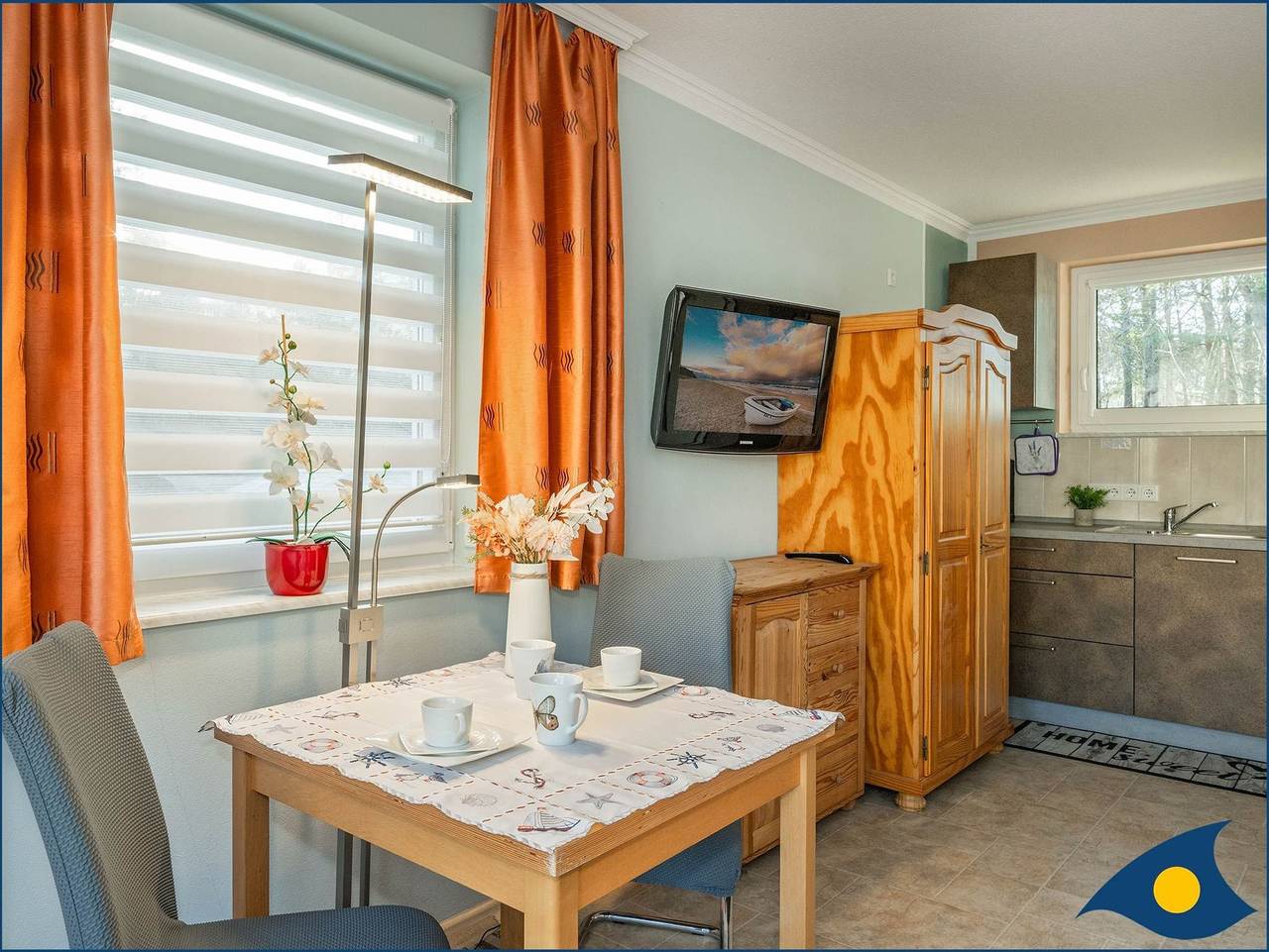Ganze Ferienwohnung, Haus Kiefernduene Balkonstudio links - + Balkonstudio links in Drei Kaiserbäder, Heringsdorf