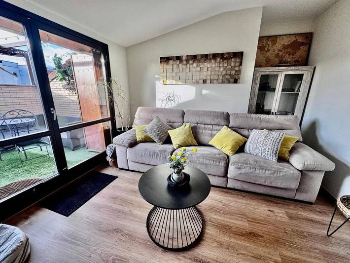 Gîte pour 3 personnes, avec vue et terrasse à Huesca - 2