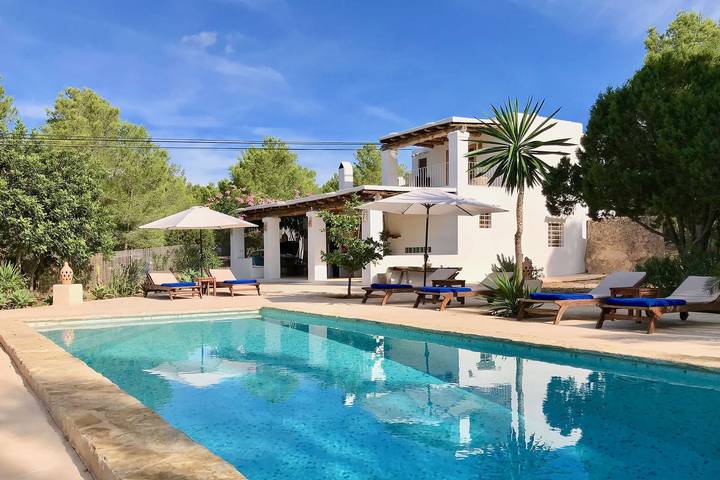 Villa for 6 people, with terrace and garden - 1