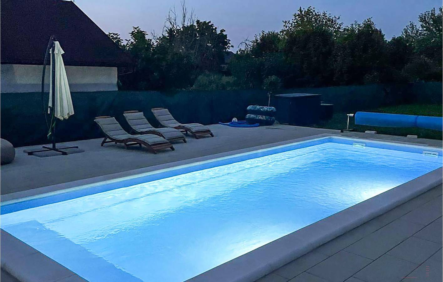 Reizende 1-Zimmer-Wohnung mit Pool, WLAN und Parkplatz in der Nähe des Flusses Karašica in Osijek-Baranja