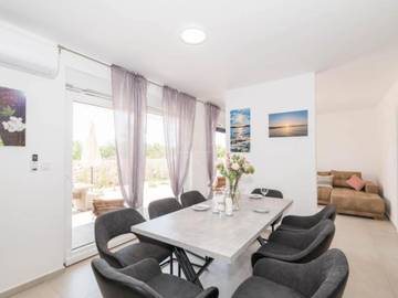 Ferienhaus für 10 Personen in Sibenik, Šibenik-Knin, Bild 1