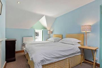 Cottage for 6 People in Fishguard, Pembrokeshire, Photo 4