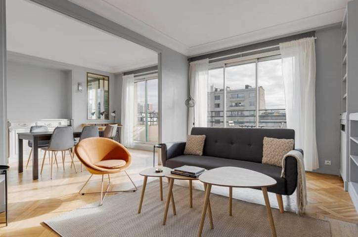 Gîte pour 4 personnes, avec terrasse à Noisy-sur-École