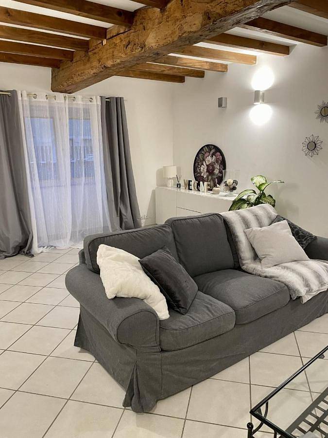 Location de vacances pour 6 personnes, avec jardin et vue dans Centrale nucléaire du Bugey - 4