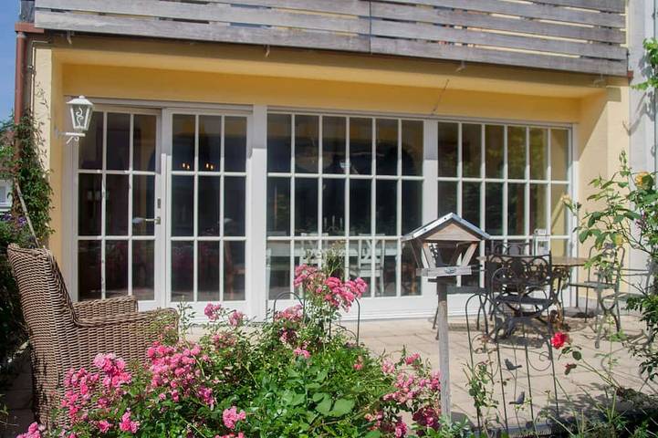 Ferienhaus für 10 Personen, mit Balkon und Garten in Gundelfingen