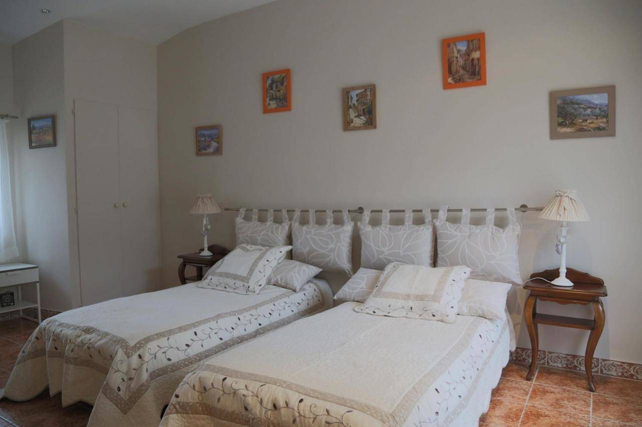 Villa de 180m3 avec la superbe vue Climatisation chiens acceptes in Connaux, Région de Nîmes