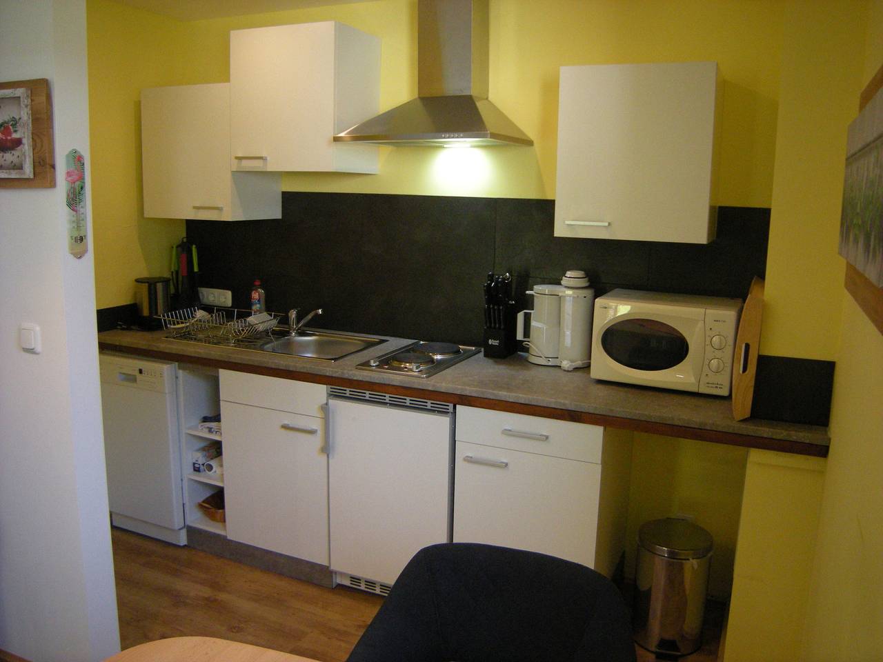 Ganze Wohnung, Ferienwohnung Bungalow 47 Untergeschoss mit Privatterrasse und kostenlosem Wi-Fi in Künzell, Rhön-Hessen