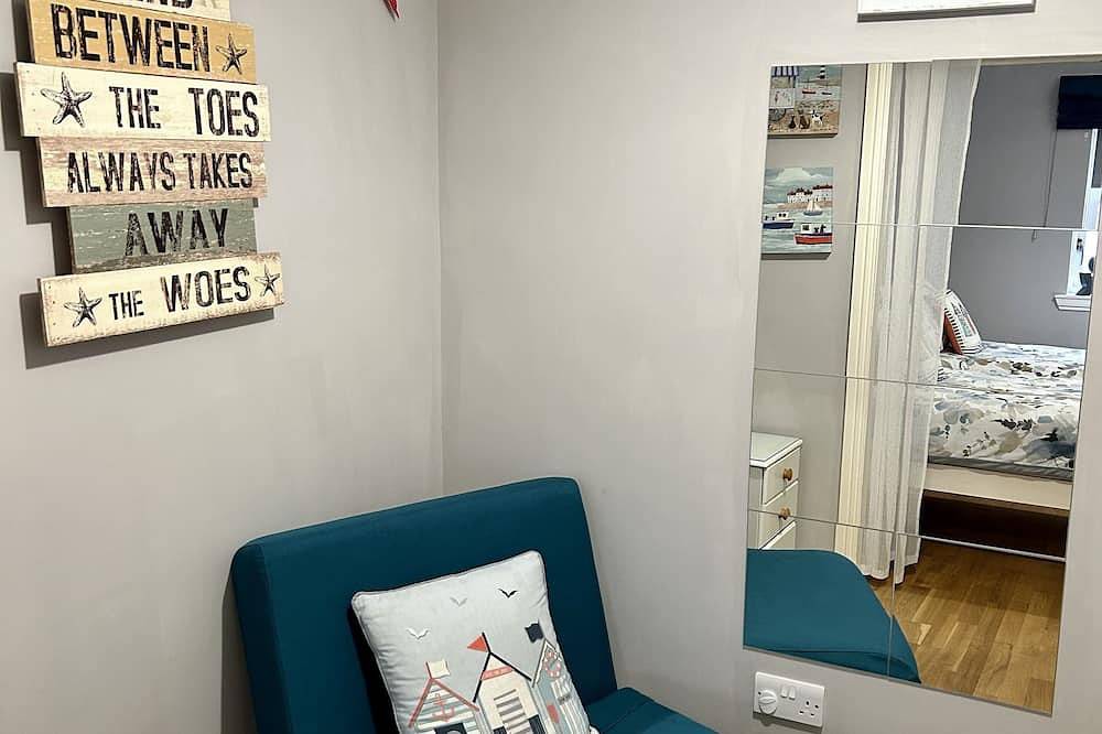 Anchor Cottage - private parking, sleeps 5 in Anstruther, Fife region