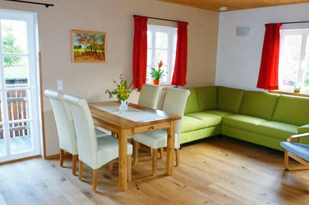 Ganze Wohnung, Ferienwohnung \"Teichstein\", 2 Schlafräume - Ferienhaus Winterbergblick in Hinterhermsdorf, Sebnitz