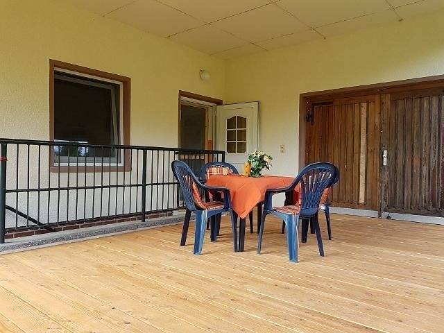 Ganze Ferienwohnung, "Ferien Nord-Nordost" Wooster Teerofen "Am Walde" Ferienwohnung mit Terrasse in Wooster-Teerofen, Neu Poserin
