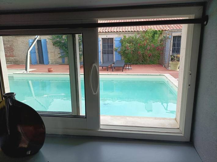 Gîte pour 2 personnes, avec piscine ainsi que vue et jardin à Sainte-Radégonde-des-Noyers - 3