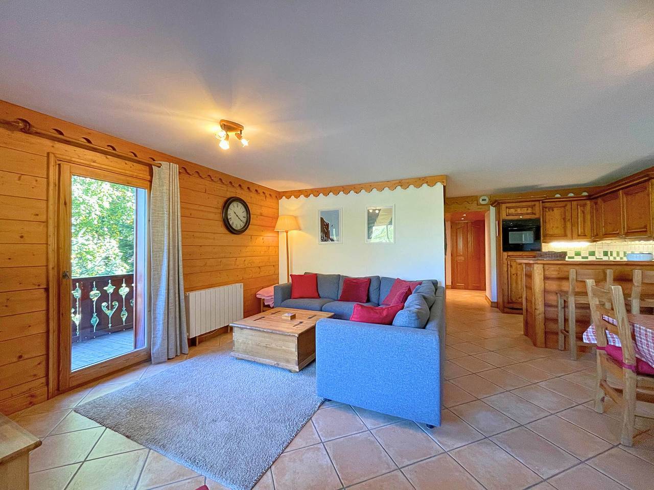 Ganze Wohnung, Charmant 4P à Preyerand, proche des pistes, 6 pers, balcon, parking, wifi inclus in Les Menuires, Saint-Martin-de-Belleville