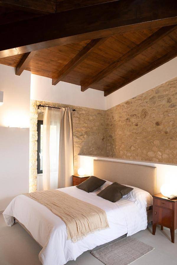 Agriturismo per 4 persone, con panorama e giardino in Parco nazionale d’Abruzzo