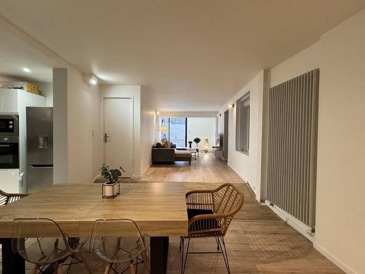 Gîte pour 13 personnes, avec Terrasse et Jardin à Écommoy - 2