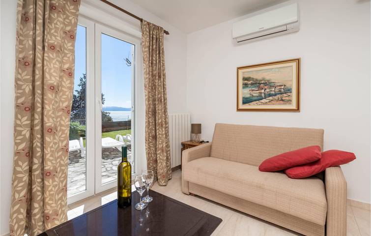 Ferienwohnung für 4 Personen, mit Terrasse, kinderfreundlich in Grad Opatija - 3