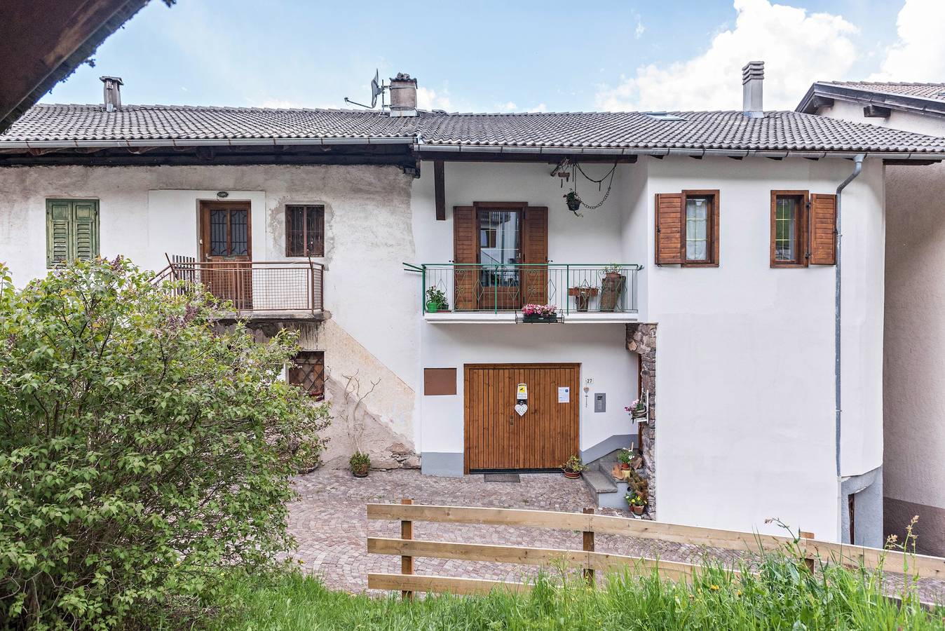 Ganze Wohnung, Apartment „Casa Sicina Albina“ mit Bergblick, Wlan und Balkon in Sicine, Valfloriana