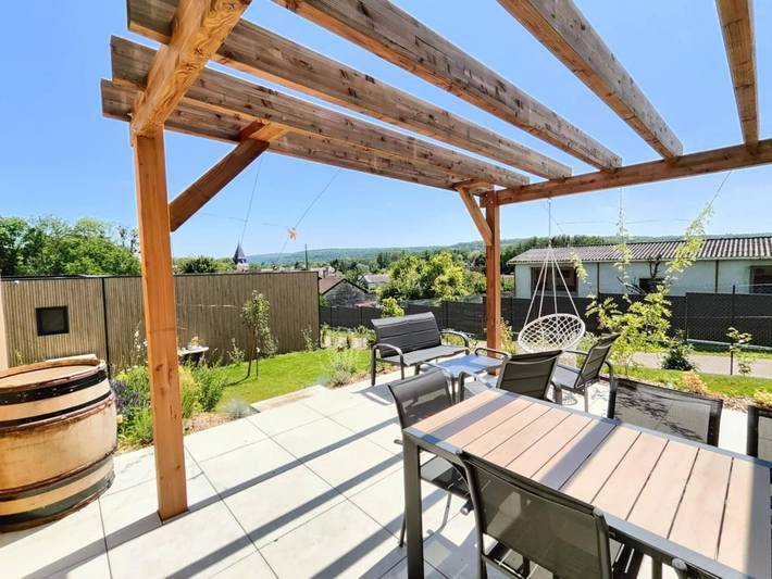 Gîte pour 6 personnes, avec jardin et terrasse à Arsène d'Arsonval - 2