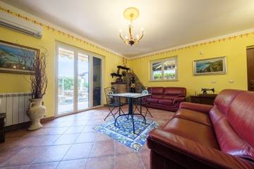 Villa per 8 Persone in Nizza di Sicilia, Provincia di Messina, Foto 3
