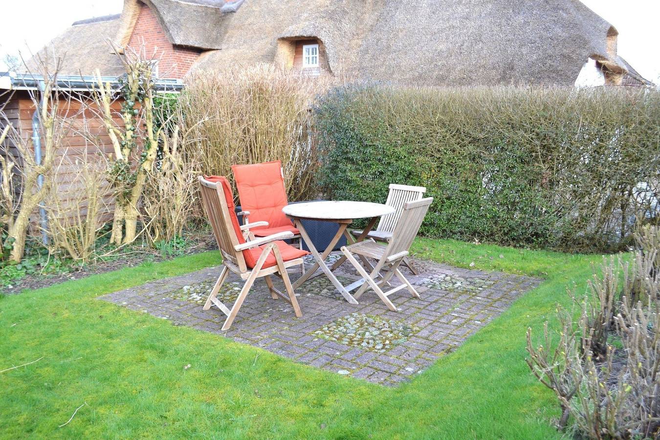 Ganze Ferienwohnung, Ferienhaushälfte am Museum in Alkersum, Föhr