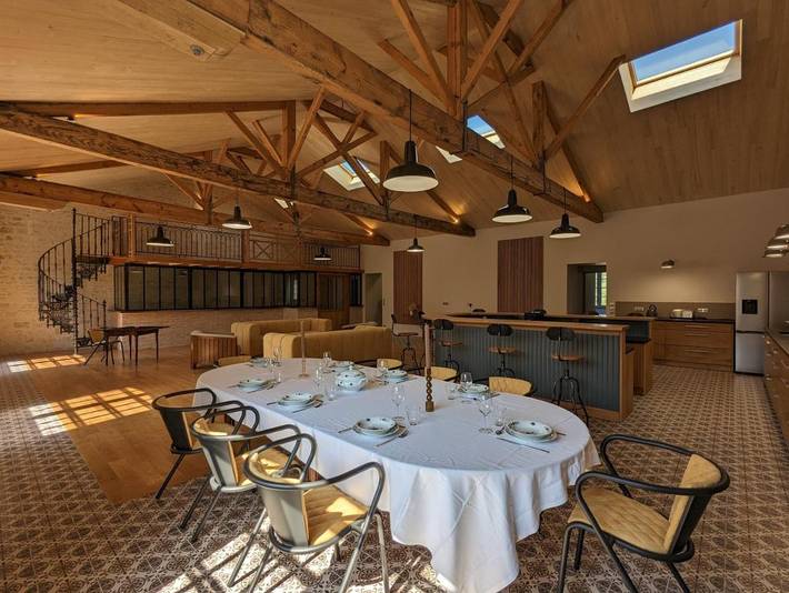 Gîte pour 8 personnes, avec Vue à Gondeville