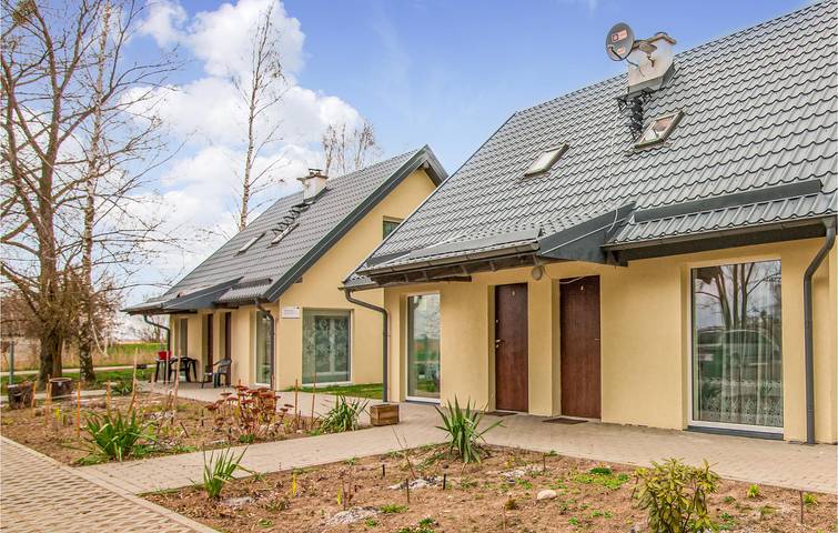 Ferienhaus für 4 Personen mit Garten in Zatoka Gdańska