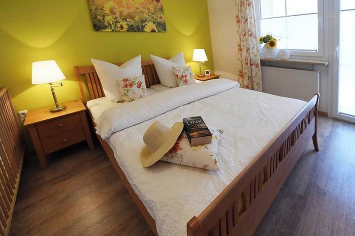 Ganze Wohnung, Ferienwohnung mit eigener überdachter Terrasse in Altmühlsee, Gunzenhausen
