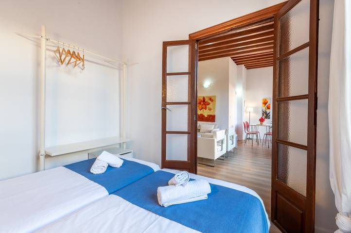 Ganze Wohnung, Holiday Palma Apartment 3 by PriorityVillas in Palma Altstadt, Palma