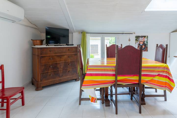Maison de campagne pour 4 personnes, avec jardin à Rutali