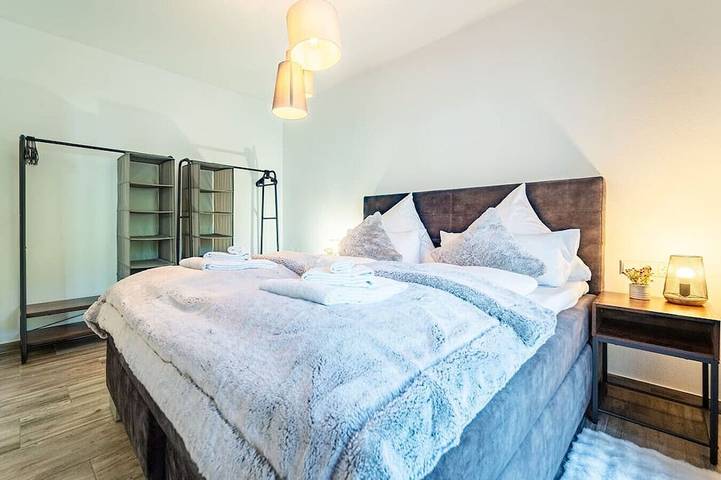 Ganze Wohnung, Select-Home 2 -Netflix | Parkplatz | viele Extras in Bruck i.d.OPf., Ostbayern