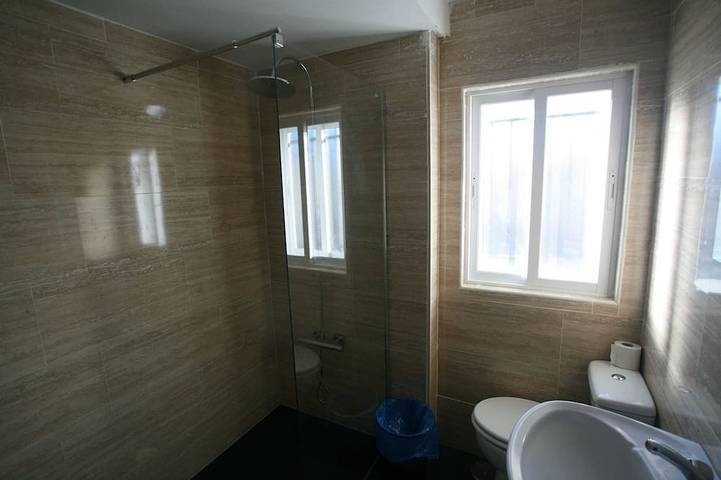 Hostel for 20 people - 1