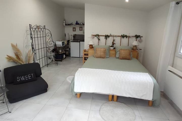 Ganze Wohnung, Studio ind. in villa Castelnau center, pkg free ext, near cl. du Parc. in Castelnau-le-Lez, Mittelmeerküste (Frankreich)